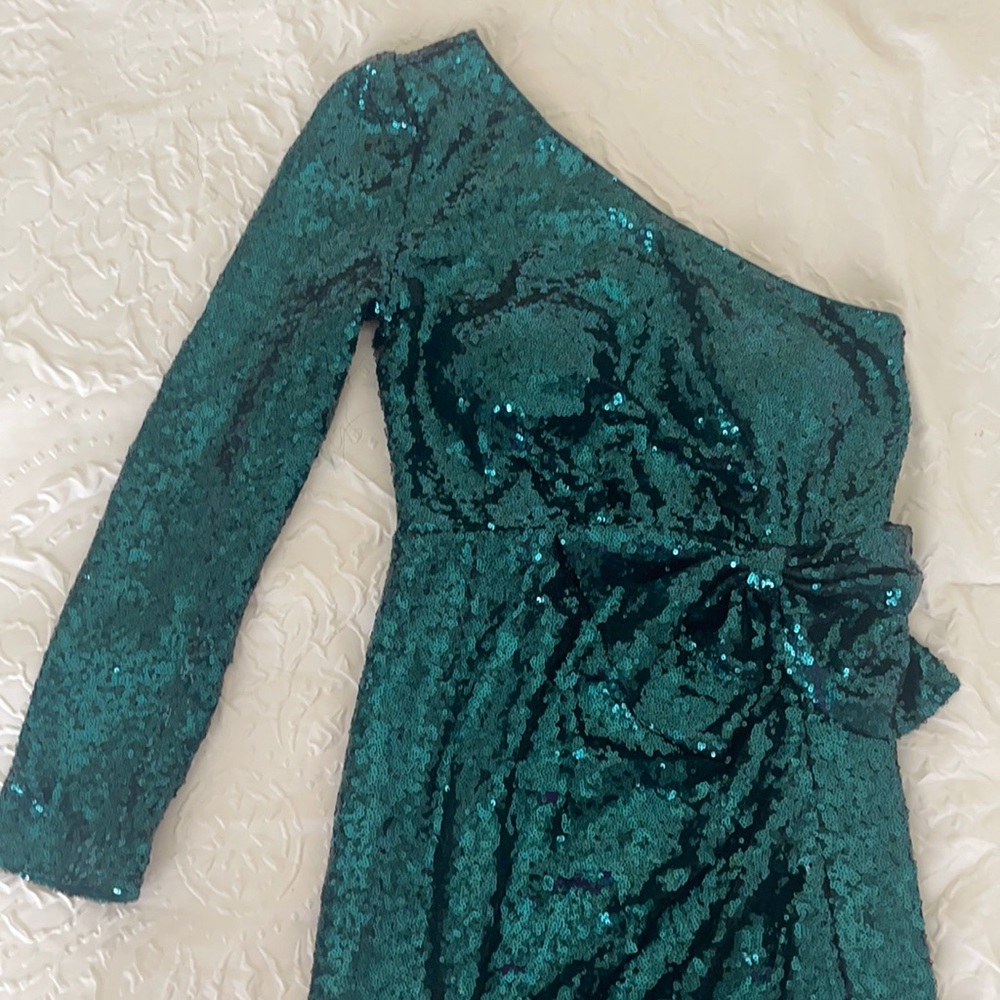 Lulu’s Holiday Dress Small